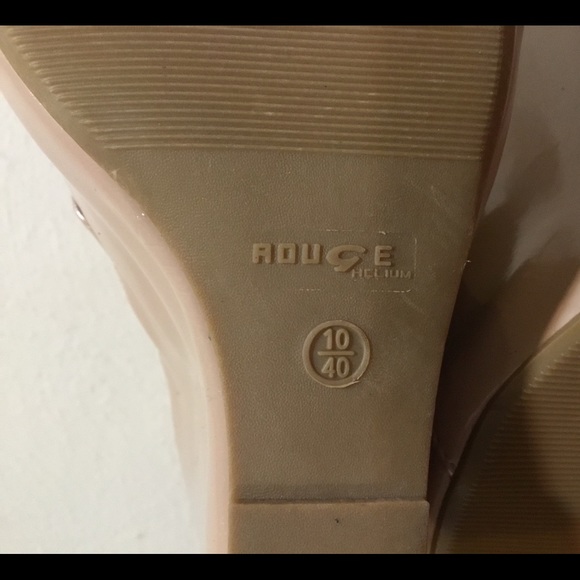 Rouge 5” Tan Patent Leather Sz 10M platform shoes - Picture 6 of 8